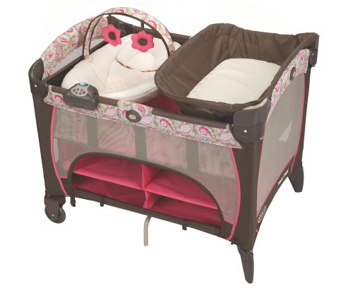 Graco Pack 'n Play Playard with Newborn Napper Station DLX, Jacqueline